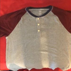 American Eagle t shirt M